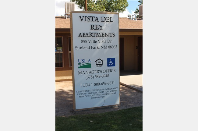 Vista Del Rey Apartments - JL Gray